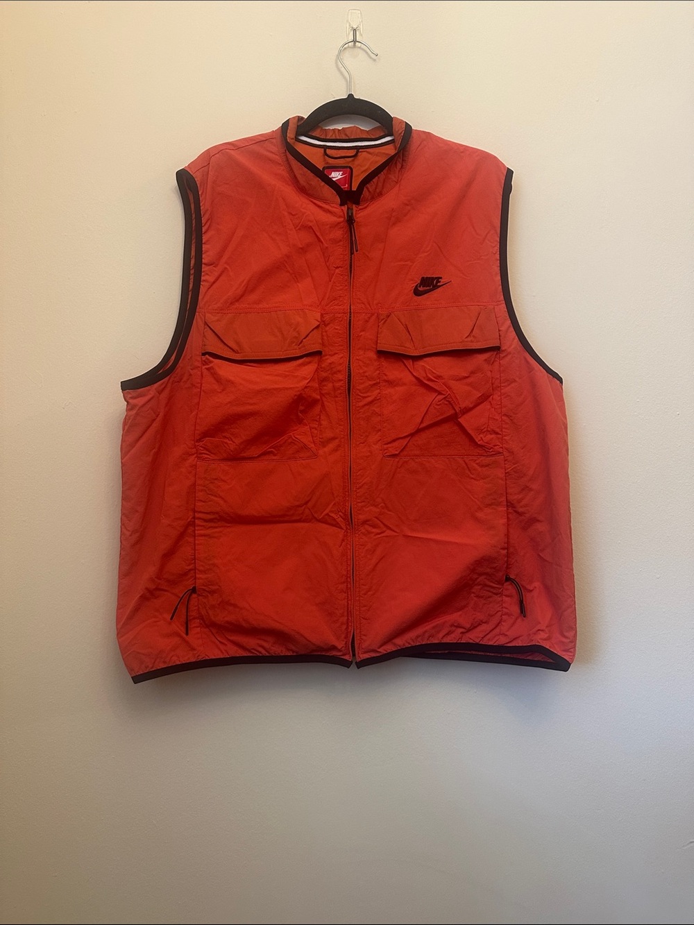 Nike Tech Men's Orange Sleeveless Woven Utility Vest with Front Pockets Sz L‎
